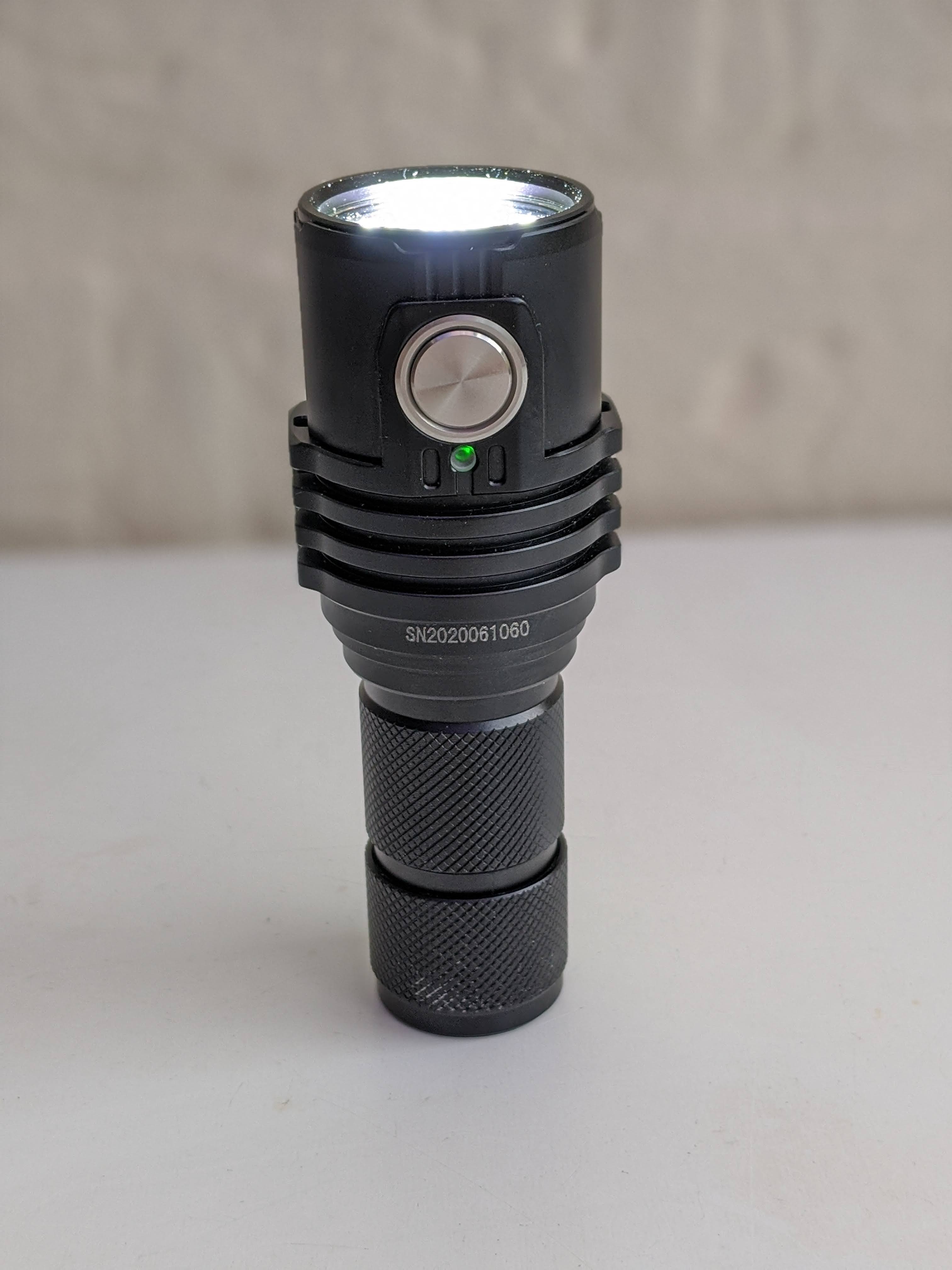 Imalent MS03 flashlight review: The brightest pocket flashlight in