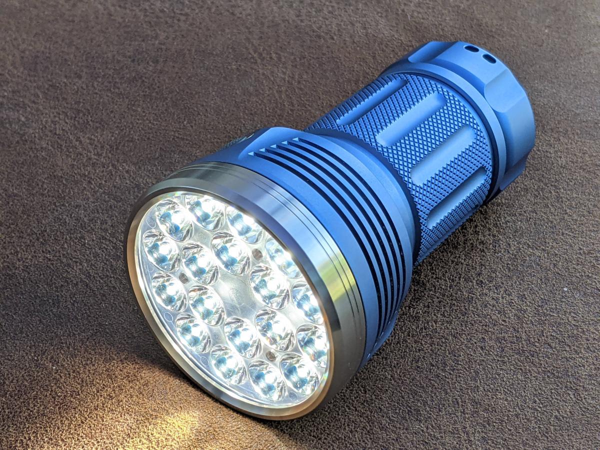 Astrolux MF01S Flashlight&nbsp;Review
