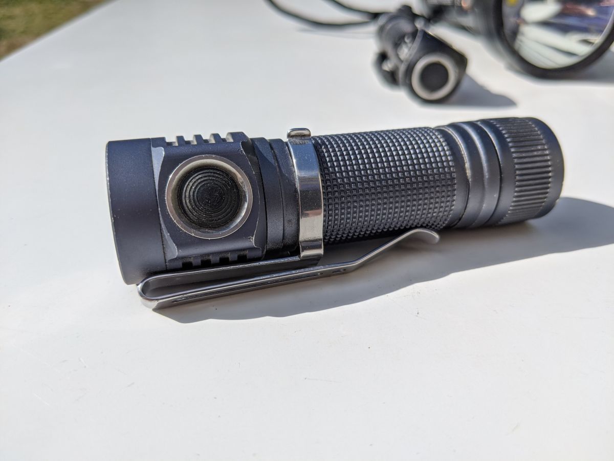 Hanklights! A brief overview of Intl-Outdoor’s Emisar and Noctigon&nbsp;flashlights